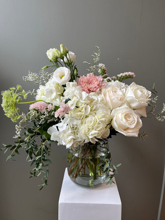 Light Colour Palette Arrangement in Vase