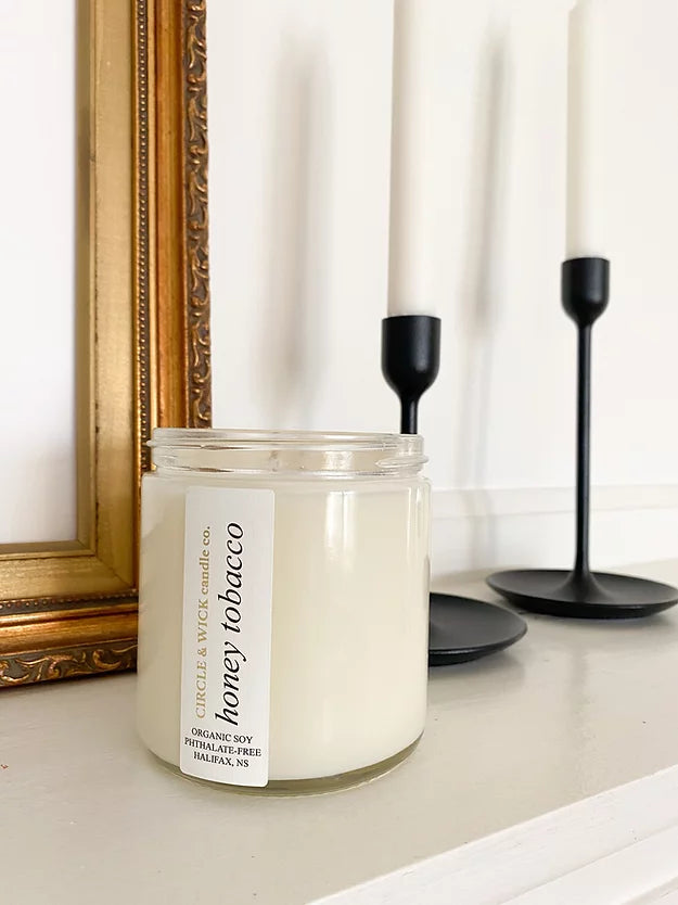 Circle & Wick candle-Honey and tobacco 16 oz