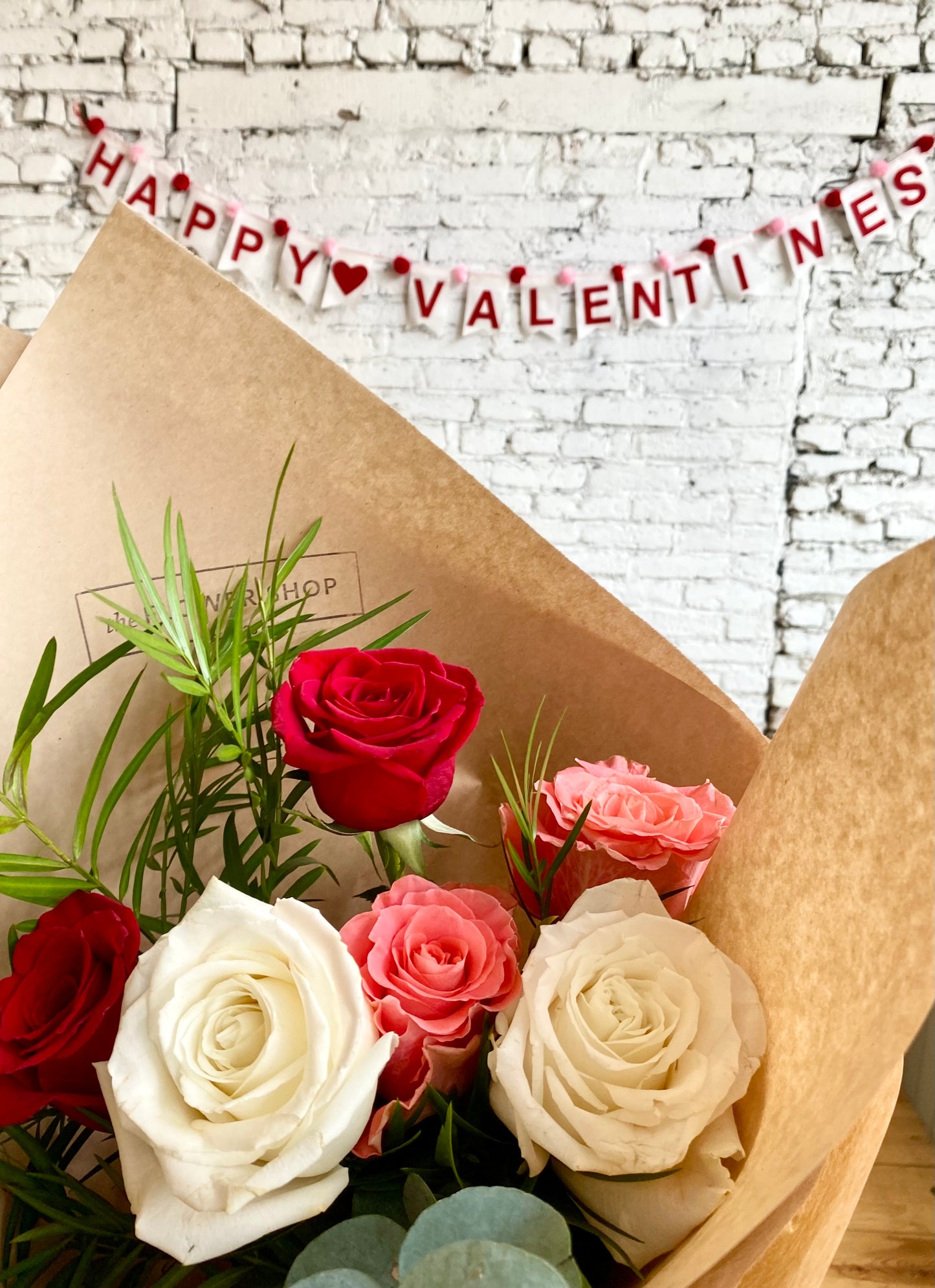 Valentine Half Dozen Roses